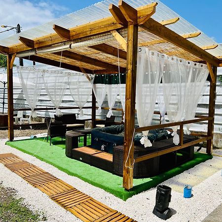 Charmante Villa, Kaz' Aa.Liyah 푸앵트아피트르 외부 사진