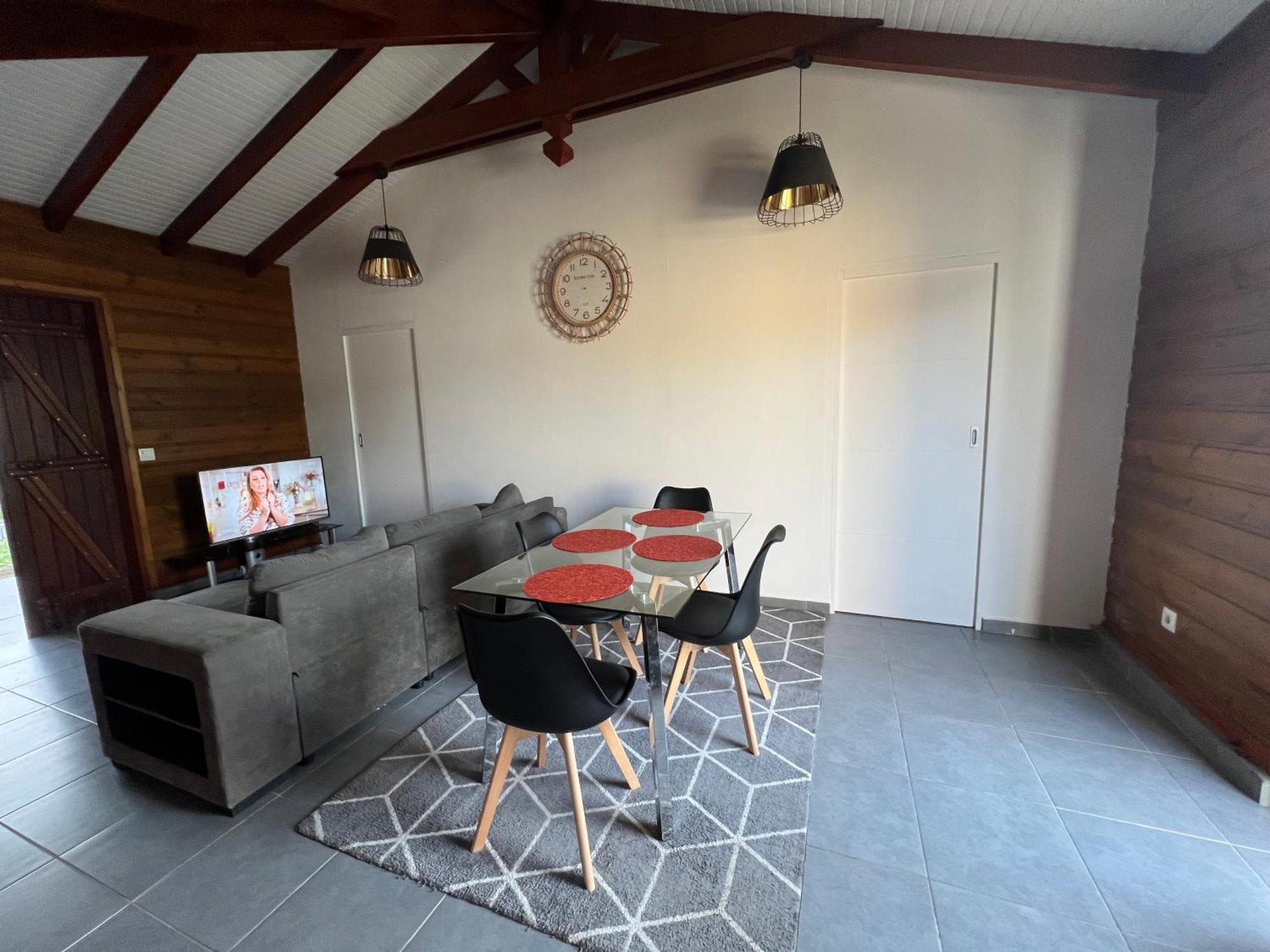 Charmante Villa, Kaz' Aa.Liyah 푸앵트아피트르 외부 사진